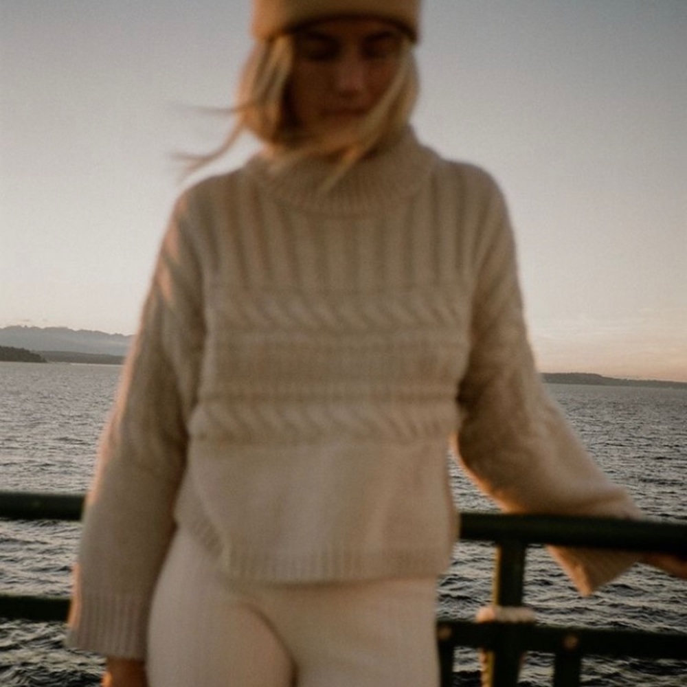 Ida Cable Sweater in Canvas
